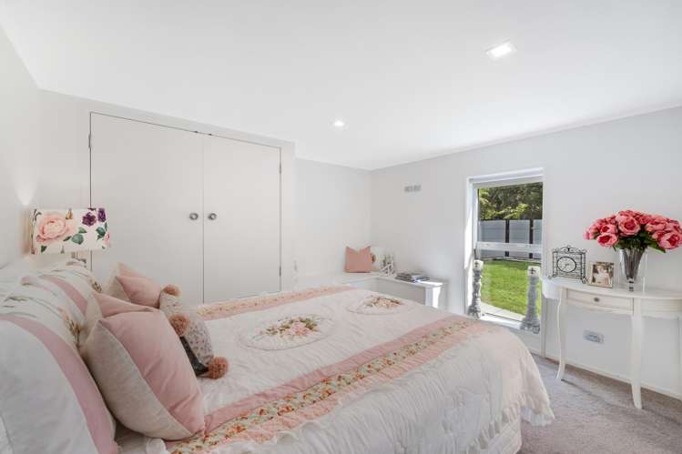 7 Hartles Place Mellons Bay_22