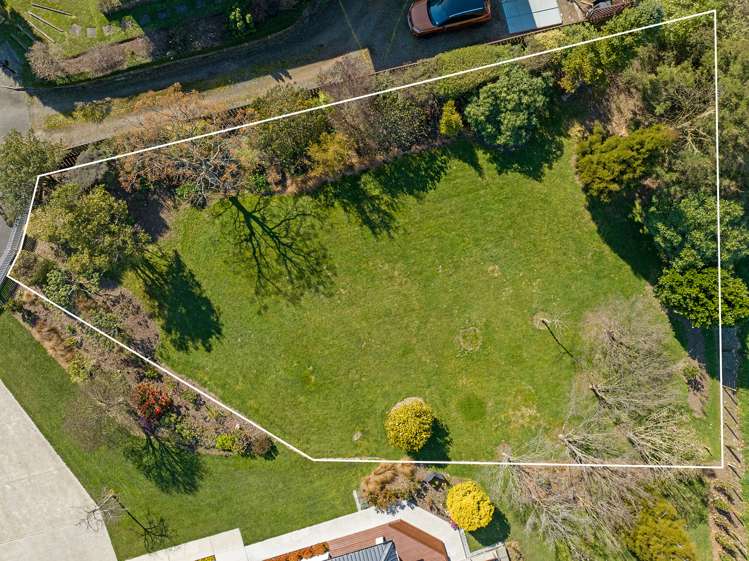 5 Ngaio Place Lansdowne_1