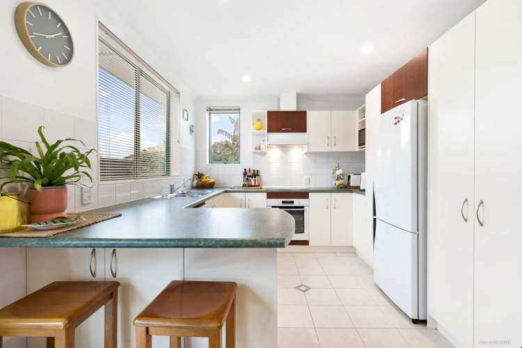 12 Anton Place Takanini_2