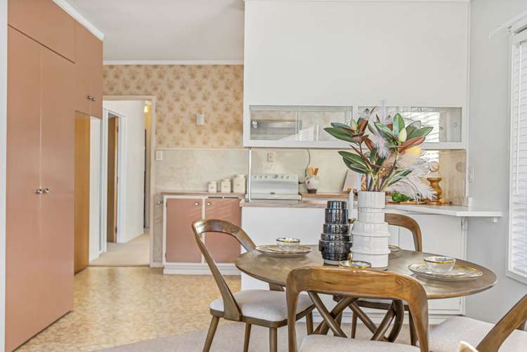 2/1 Kaihu Street Northcote_9