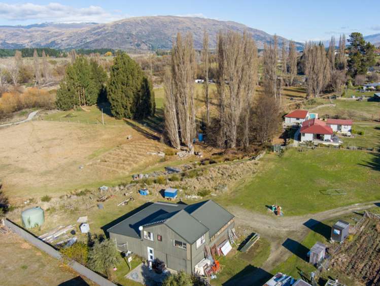 19 Monteith Road Albert Town_13