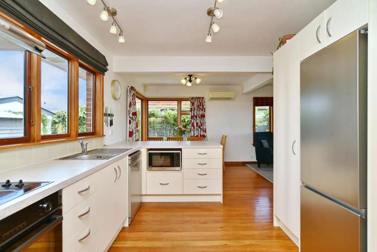 111 Isleworth Road_2