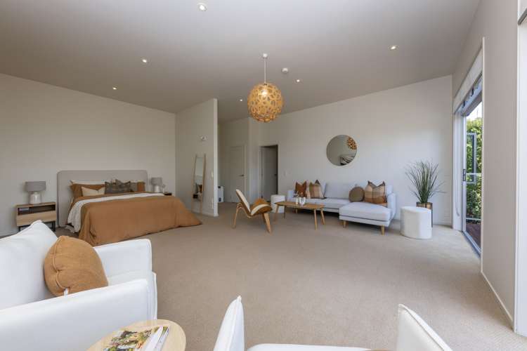 69 Piha Road Piha_17