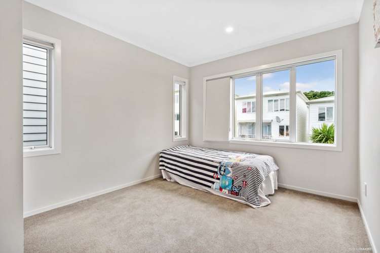 5 Manawatere Way Flat Bush_14