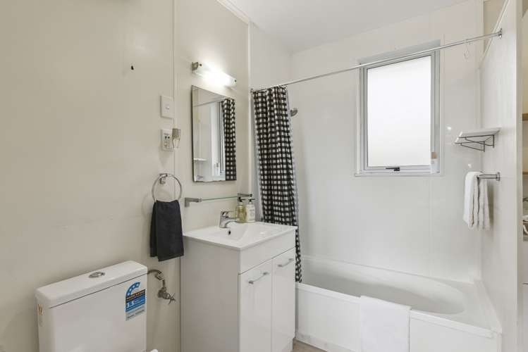 8a Mamaku Street Paraparaumu_16