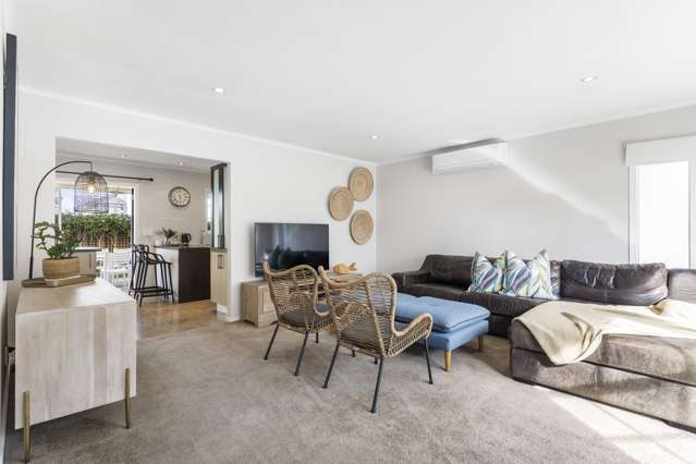 1/4 Jern Place Eastern Beach_2