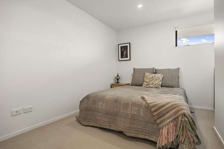 91/8 Thompson Park Rd Mount Wellington_15