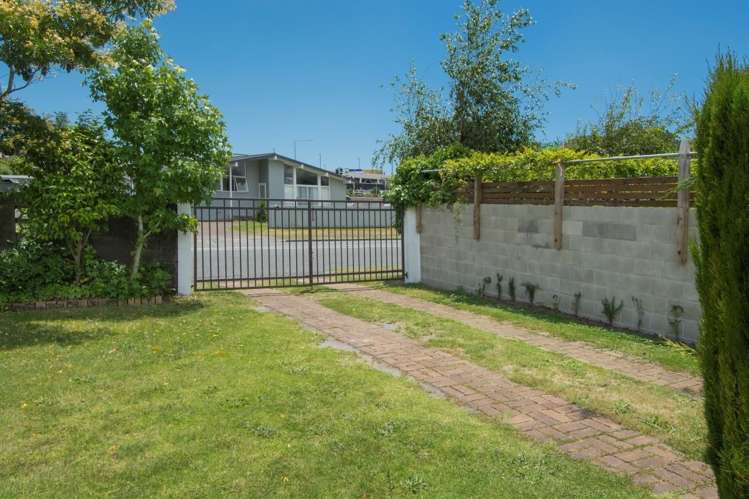 2 Eversham Road Mount Maunganui_10