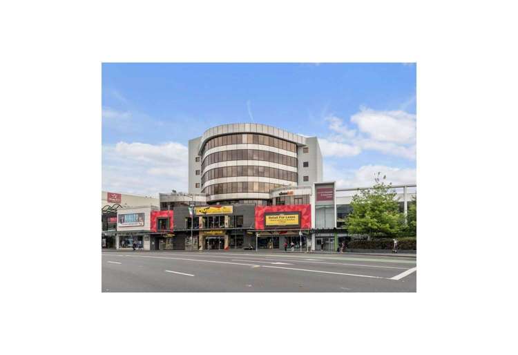 135 Broadway Newmarket_2