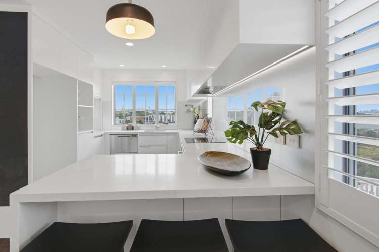 8/9 Georgia Terrace_2