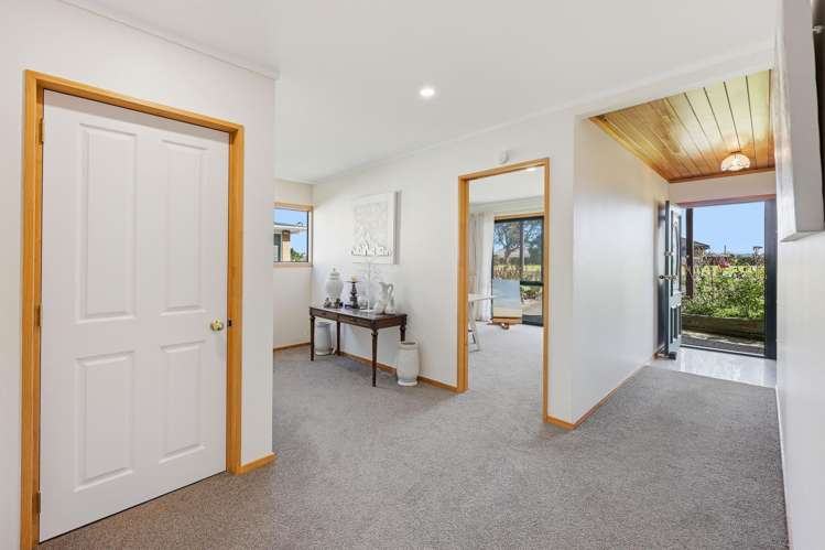 166 Torkar Road Clarks Beach_32
