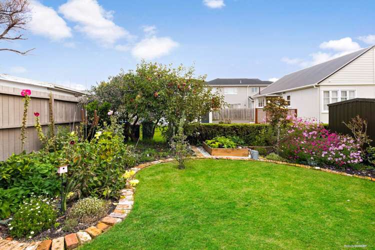 53 Taylor Street Blockhouse Bay_5