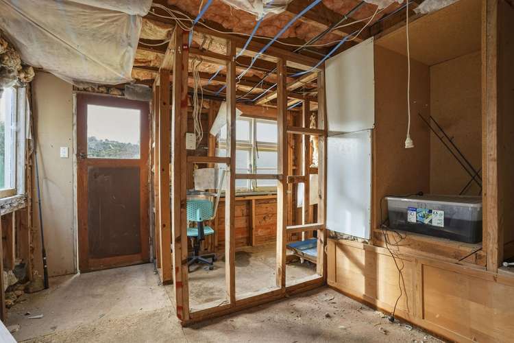 27 Sidey Street Calton Hill_19