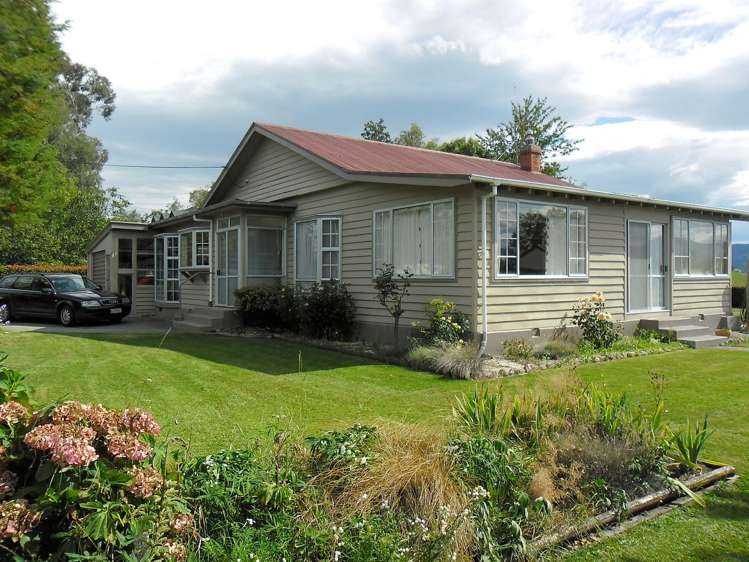 171 Downs Road_0