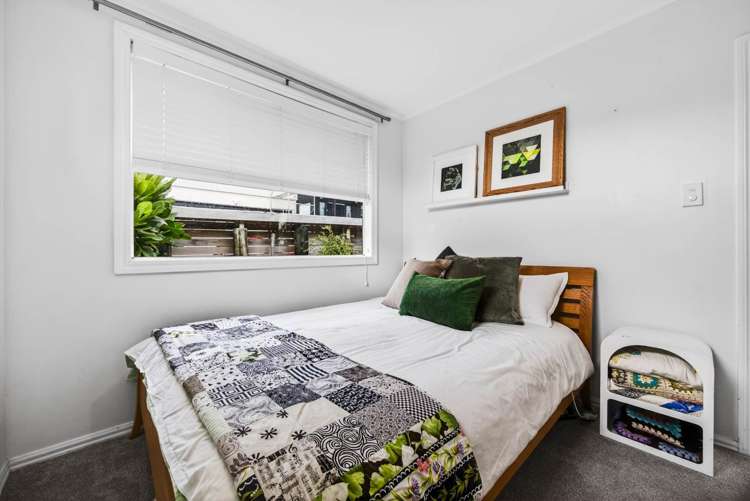 11 Finchley Road Torbay_10