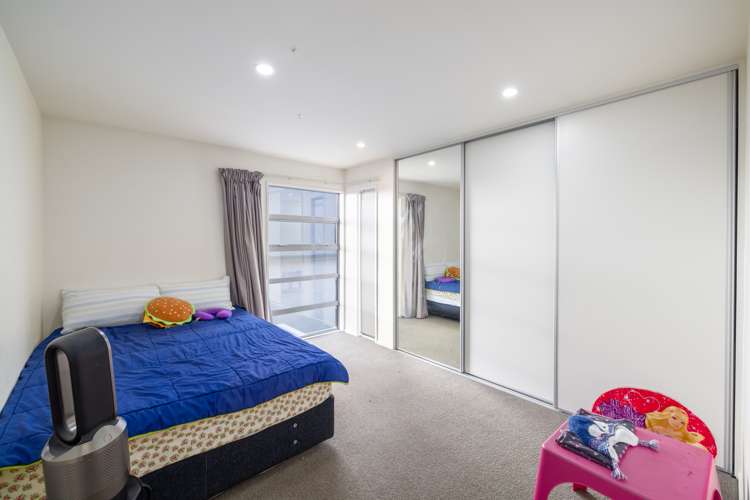 2/45 Antigua Street Addington_9