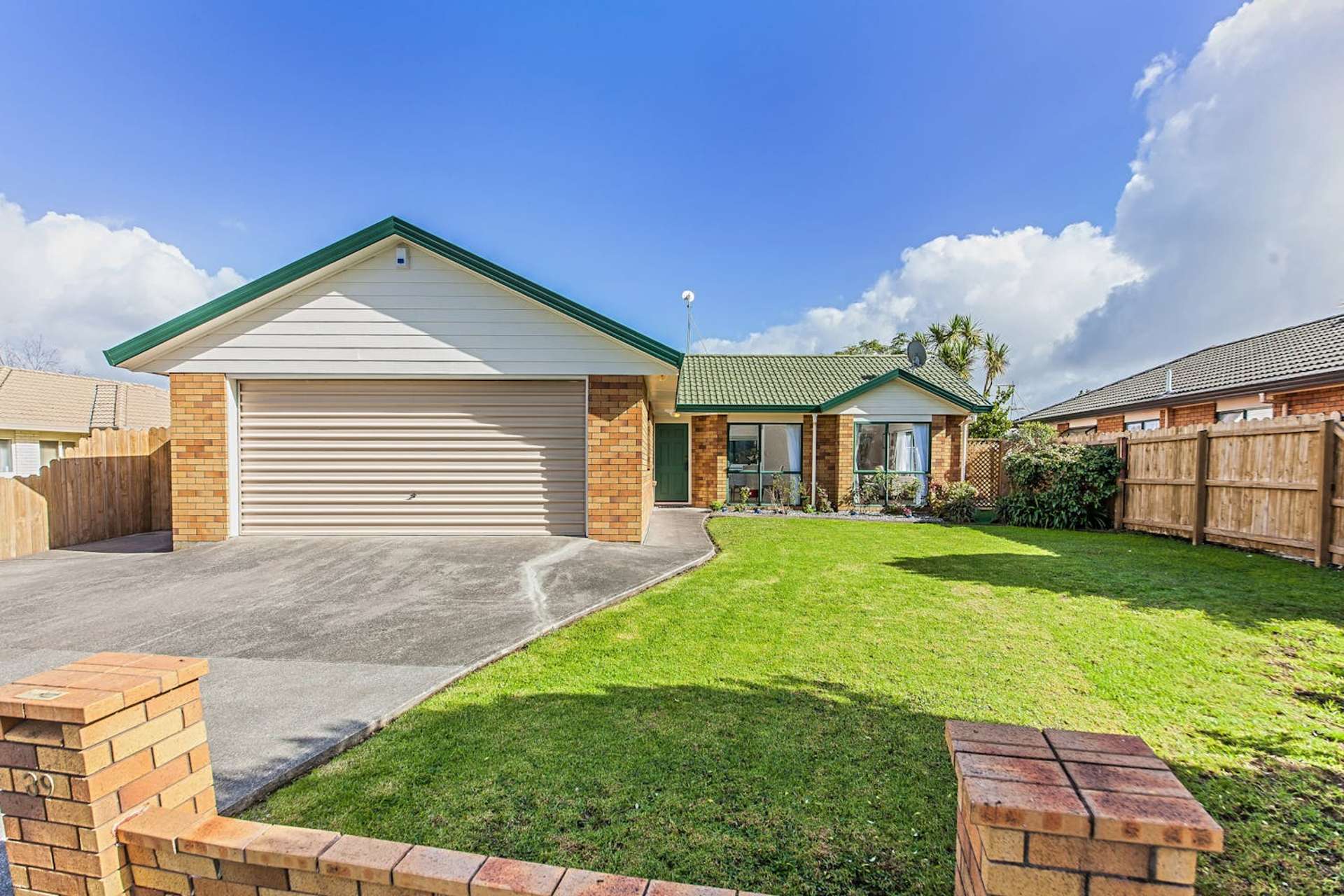 39 Davington Way Pakuranga Heights_0