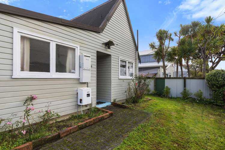 8/61 Richmond Street Petone_19