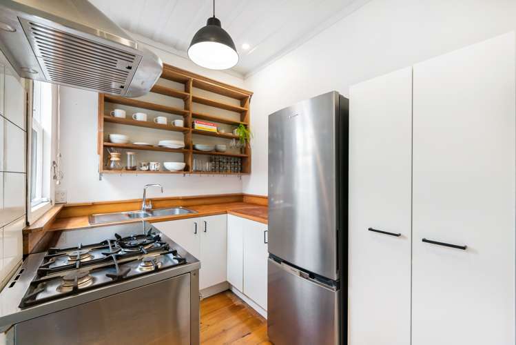 437 West Coast Road Glen Eden_8