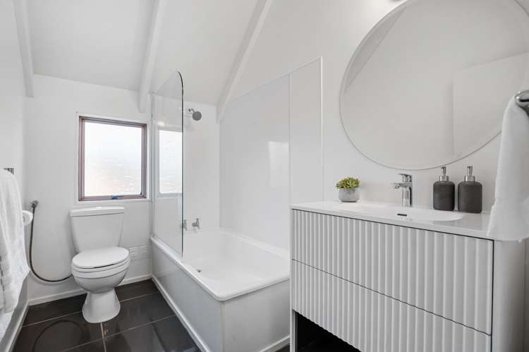 6/7 Harlston Road Mount Albert_6