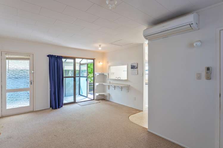 101 Norfolk Crescent Otaki Beach_10