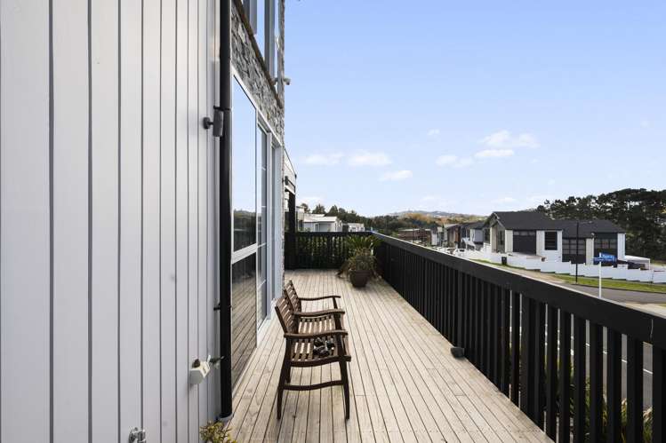 9 Bremner Ridge Street Flat Bush_23