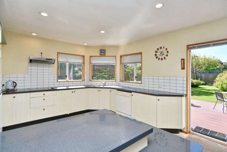 30 Farnswood Place Redwood_8