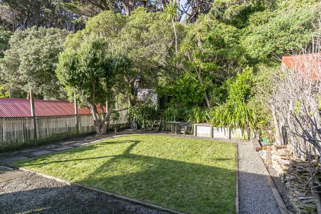 31 & 31A Scarborough Terrace Mount Victoria_3