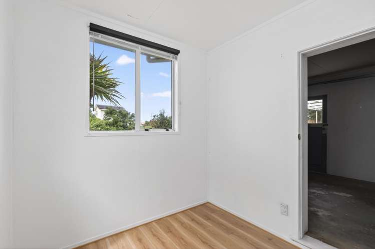 51 Douglas Street Okitu_24