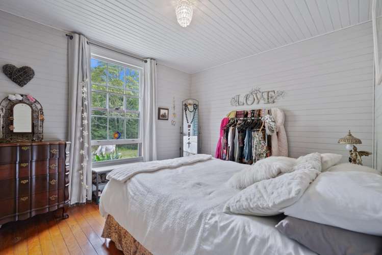 305 Whananaki North Road Opuawhanga_11