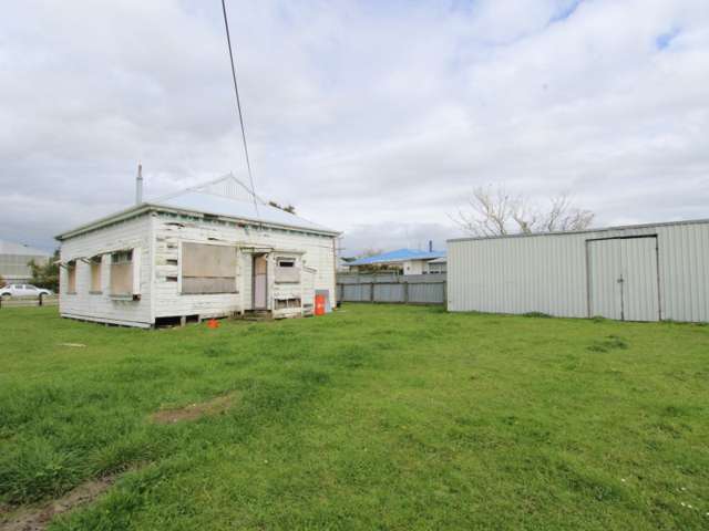 90 Huxley Street Pahiatua_4