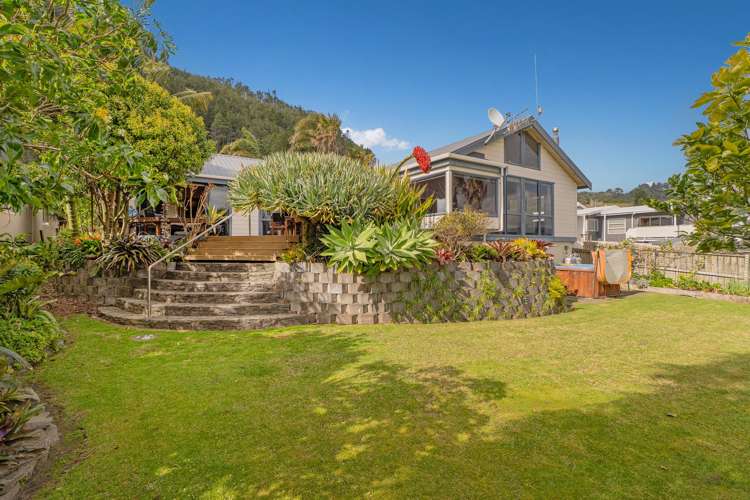 1133 Hikuai Settlement Road Pauanui_23