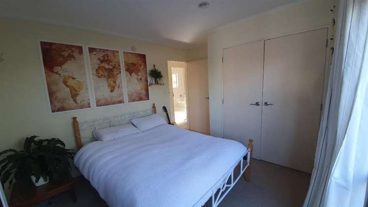 2/227 Sunset Road Sunnynook_7