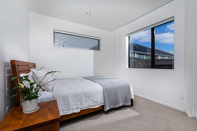8 Betsy Lane Wainui_12