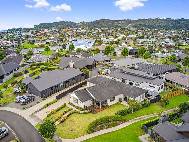 14 Topping Place Whitianga_29