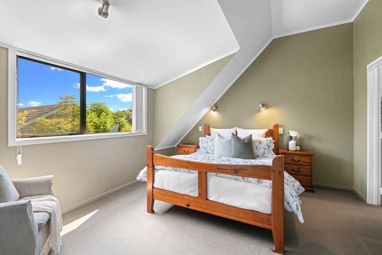 2/14 Matipo Road Mairangi Bay_10