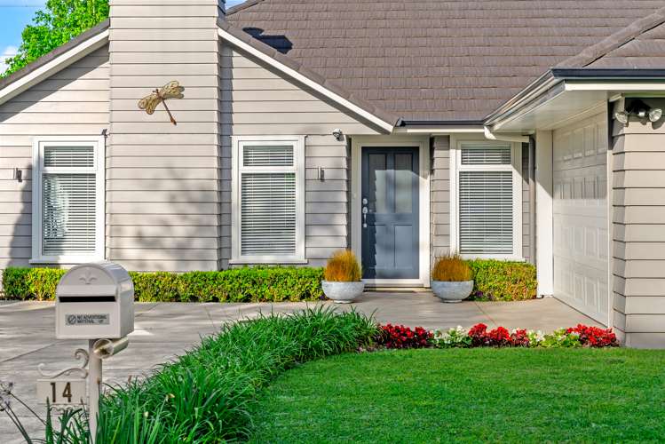 14 Silkwood Crescent Karaka_40