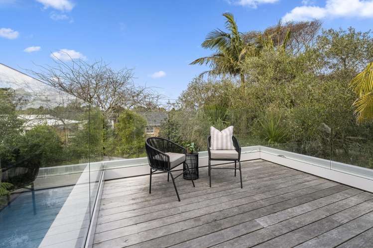2/15A Rodney Road Northcote Point_15