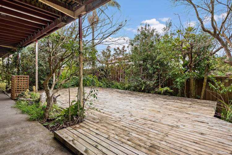 1 Lilburn Crescent Massey_14