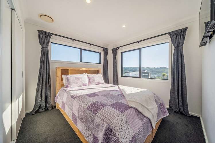 111 Queen Charlotte Drive Aotea_18