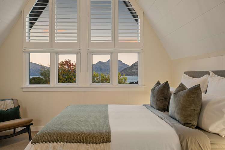 696 Peninsula Road Kelvin Heights_23