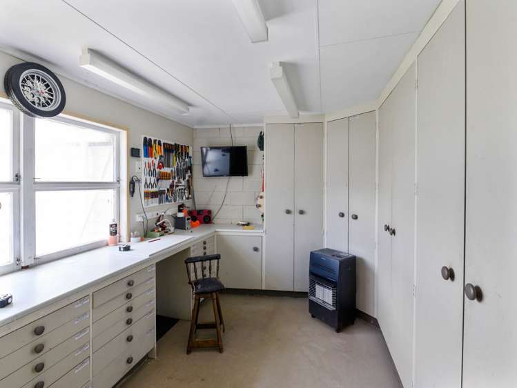 33 Alison Street Mangakakahi_16