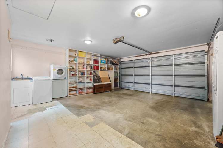 15 Glucina Avenue West Harbour_33