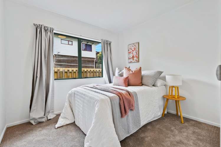 82 Kamara Road Glen Eden_15