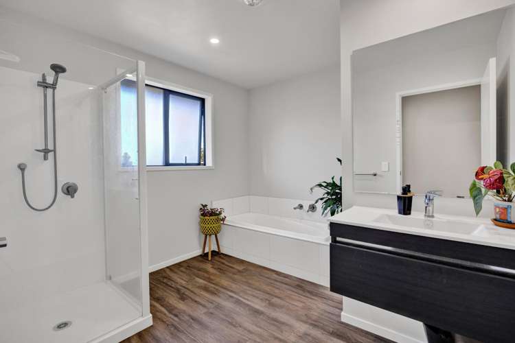 10 Mercade Close Stratford_19