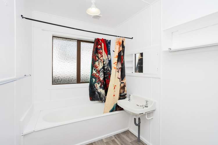203 Lagan Street Bluff_11