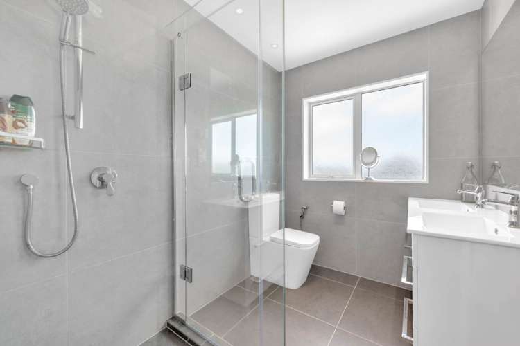 17 Ballindrait Drive Flat Bush_17