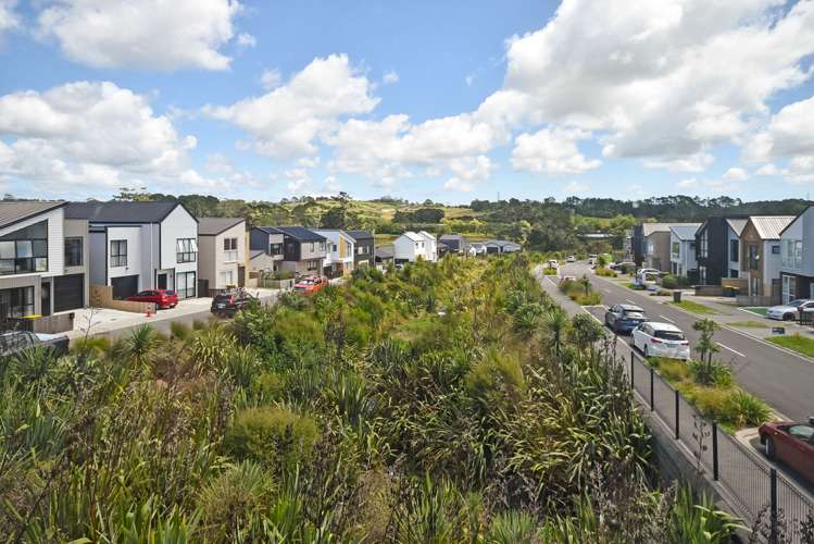 120 Waekahu Road Westgate_12