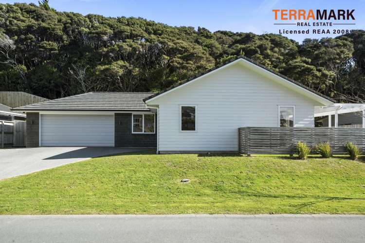 15 Banks Boulevard Whitby_2