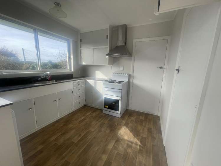 15 Bexhill Crescent Redwoodtown_1